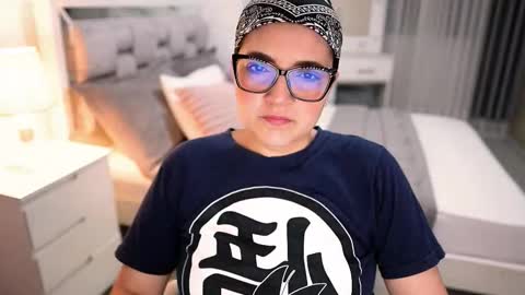 Camila buitrago online show from 10/12/25, 03:27