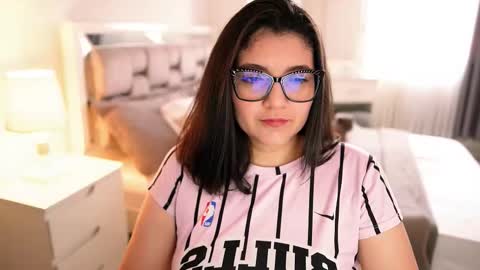 Camila buitrago online show from 10/26/25, 04:02