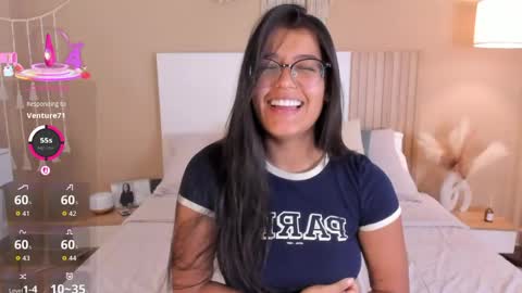 Snapshot of camila_bustamante_ chatting on 05/02/26, 04:56 camila_bustamante_ online show from 05/02/26, 04:56