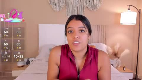 Snapshot of camila_bustamante_ chatting on 05/20/26, 02:01 camila_bustamante_ online show from 05/20/26, 02:01