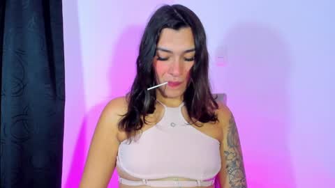 Snapshot of camila_coxx chatting on 12/12/24, 04:26  s online show from 12/12/24, 04:26