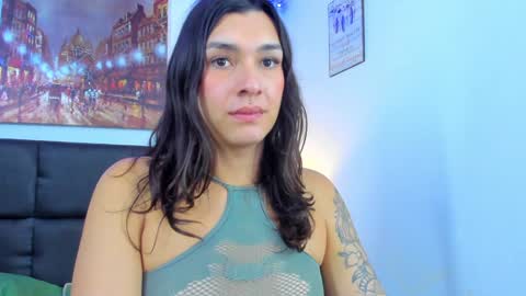 Snapshot of camila_coxx chatting on 01/14/25, 11:10  s online show from 01/14/25, 11:10