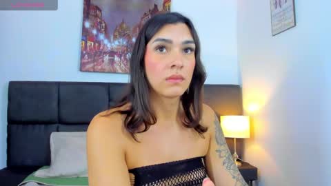 Snapshot of camila_coxx chatting on 01/24/25, 11:26  s online show from 01/24/25, 11:26