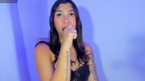 Snapshot of camila_coxx chatting on 02/11/25, 07:12  s online show from 02/11/25, 07:12