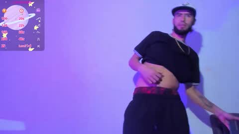 Snapshot of camila_coxx chatting on 02/15/26, 05:15 s online show from 02/15/26, 05:15