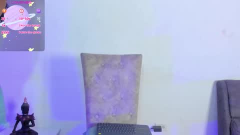 Snapshot of camila_coxx chatting on 02/17/26, 04:53 s online show from 02/17/26, 04:53