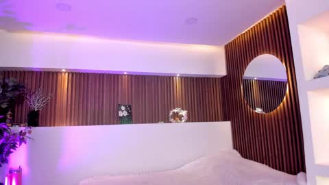 Camila online show from 12/17/24, 11:59