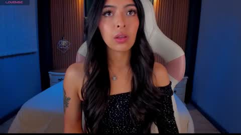 Camila online show from 09/19/25, 03:52