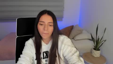  C A M I  online show from 02/27/26, 02:00