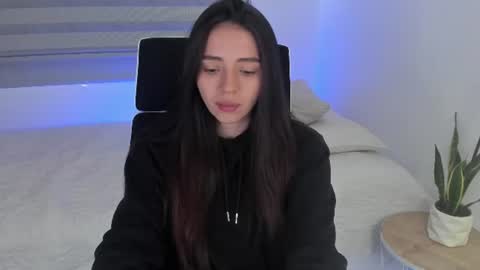  C A M I  online show from 06/29/26, 03:23