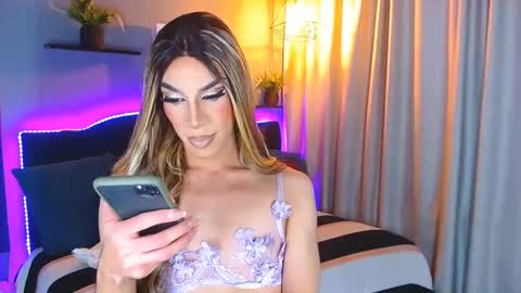 Camila online show from 12/31/24, 03:34