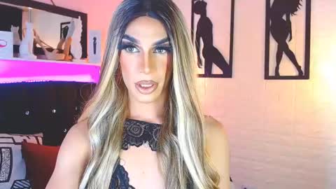 Camila online show from 02/05/25, 06:56