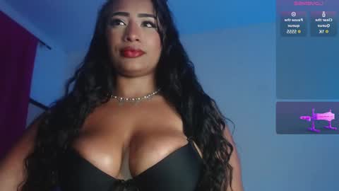 Snapshot of camila_hotterx chatting on 02/12/25, 05:37 camila online show from 02/12/25, 05:37