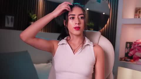 Snapshot of camila_martinez9 chatting on 09/17/25, 11:34 camila_martinez9 online show from 09/17/25, 11:34