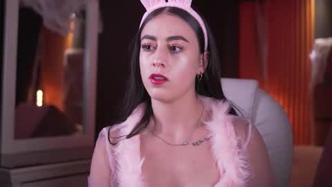 Snapshot of camila_martinez9 chatting on 10/31/25, 11:44 camila_martinez9 online show from 10/31/25, 11:44