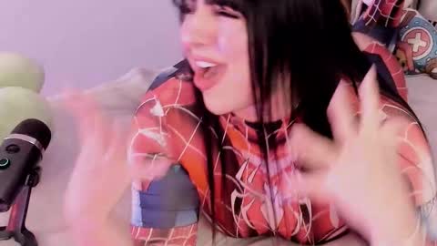 Camila online show from 10/14/25, 12:00