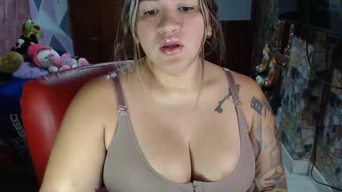 valentinaEpic way Ive been fucked 1515  online show from 11/24/25, 11:32