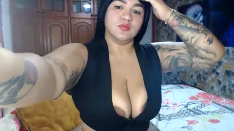 Snapshot of camila_rosess chatting on 06/26/26, 02:32 valentinaEpic way Ive been fucked 1515 online show from 06/26/26, 02:32