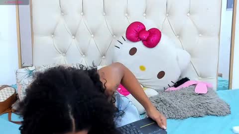 Snapshot of camila_sex_latina chatting on 01/20/25, 06:42 camila_sex_latina online show from 01/20/25, 06:42