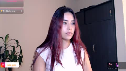 Snapshot of camila_torrez chatting on 02/25/26, 07:56 MIA online show from 02/25/26, 07:56