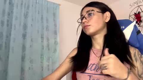 Snapshot of camila_trans19 chatting on 11/09/25, 06:17 Camila online show from 11/09/25, 06:17