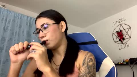 Snapshot of camila_trans19 chatting on 11/24/25, 06:51 Camila online show from 11/24/25, 06:51