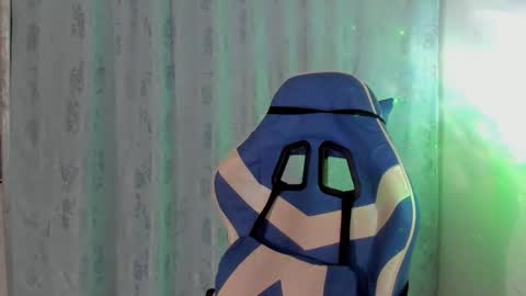 Snapshot of camila_trans19 chatting on 12/14/25, 02:00 Camila online show from 12/14/25, 02:00