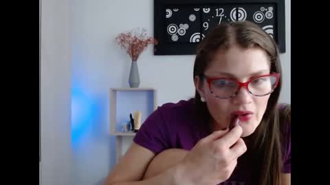 Camila ventura online show from 10/03/25, 09:01