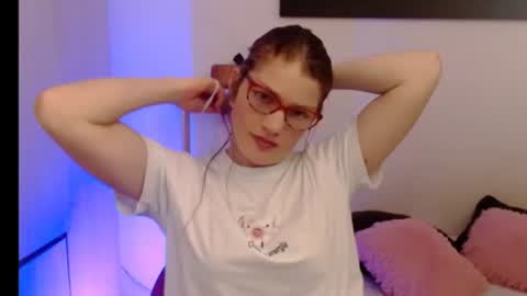 Camila ventura online show from 06/15/26, 01:02