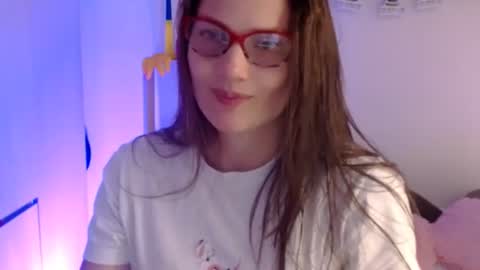 Camila ventura online show from 06/26/26, 02:32