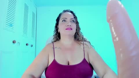 Snapshot of camilaa_foxxx chatting on 02/03/25, 09:18 camilaa foxxx online show from 02/03/25, 09:18