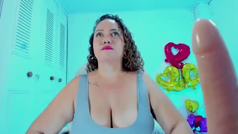 Snapshot of camilaa_foxxx chatting on 02/13/25, 11:58 camilaa foxxx online show from 02/13/25, 11:58