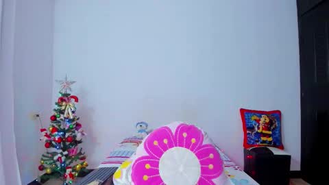 camilaa foxxx online show from 12/16/25, 07:08