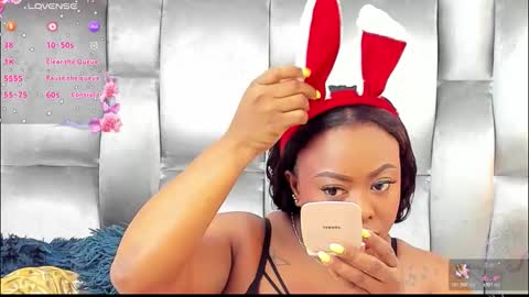 camila benitez online show from 12/14/25, 08:13