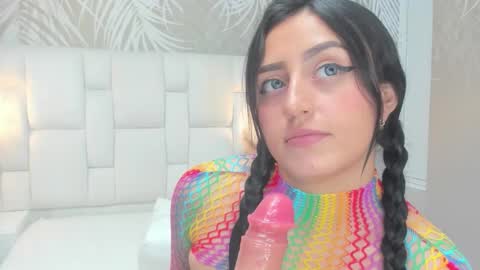 Camila  online show from 02/15/26, 07:51