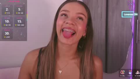 Snapshot of camilamonroee chatting on 06/30/26, 01:45 Camila Monroee online show from 06/30/26, 01:45