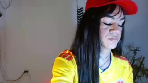 Snapshot of camilaparrisx chatting on 06/28/26, 01:33 camilaparrisx online show from 06/28/26, 01:33