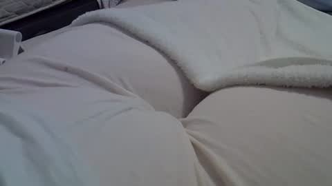 flash 50 tokens BIG CLIT  tits pussy. masturbation big clit 150 tokens fingers inside pussy 1000 tk  pump big clit 300 tk online show from 01/19/26, 01:31