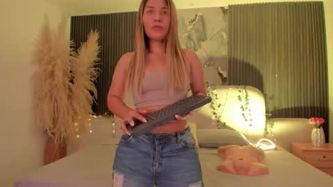 camila preston online show from 03/22/26, 05:55