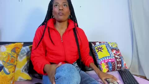 Snapshot of camilarobinson chatting on 05/05/26, 04:20 Camila Robinson online show from 05/05/26, 04:20