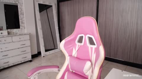 Snapshot of camilaryan chatting on 11/10/25, 05:56 X IGcamiryan01 online show from 11/10/25, 05:56