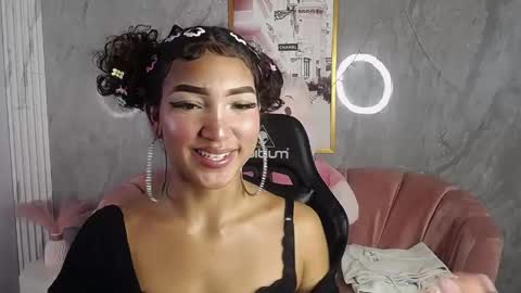 Snapshot of camilavixen_ch chatting on 05/29/26, 09:24 camila online show from 05/29/26, 09:24