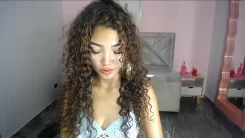 Snapshot of camilavixen_ch chatting on 07/06/26, 08:44 camila online show from 07/06/26, 08:44