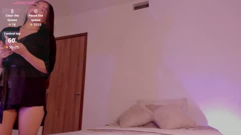 Camile online show from 10/03/25, 06:54