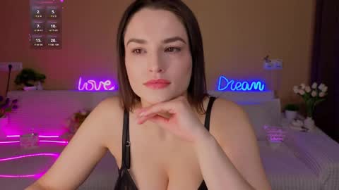 Snapshot of camilla__1one chatting on 04/01/26, 01:50 camilla__1one online show from 04/01/26, 01:50