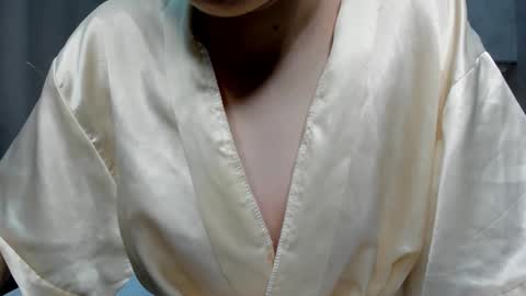 Snapshot of camilla_kelly chatting on 11/28/25, 01:08 Camilla online show from 11/28/25, 01:08