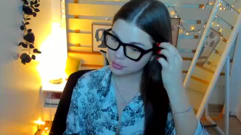 Camilla online show from 01/19/26, 08:07