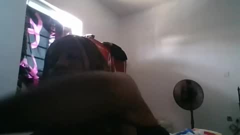 Snapshot of camillasoofine chatting on 06/14/26, 12:18 camillasoofine online show from 06/14/26, 12:18