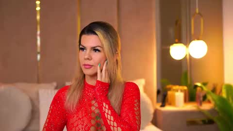 Snapshot of camillastarr chatting on 02/05/26, 06:23 Camy online show from 02/05/26, 06:23