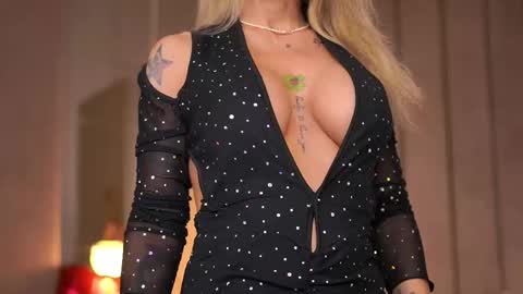 Snapshot of camillastarr chatting on 03/06/26, 08:27 Camy online show from 03/06/26, 08:27